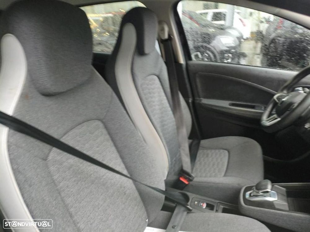 Renault Zoe (c/ Bateria) Limited 50 - 7