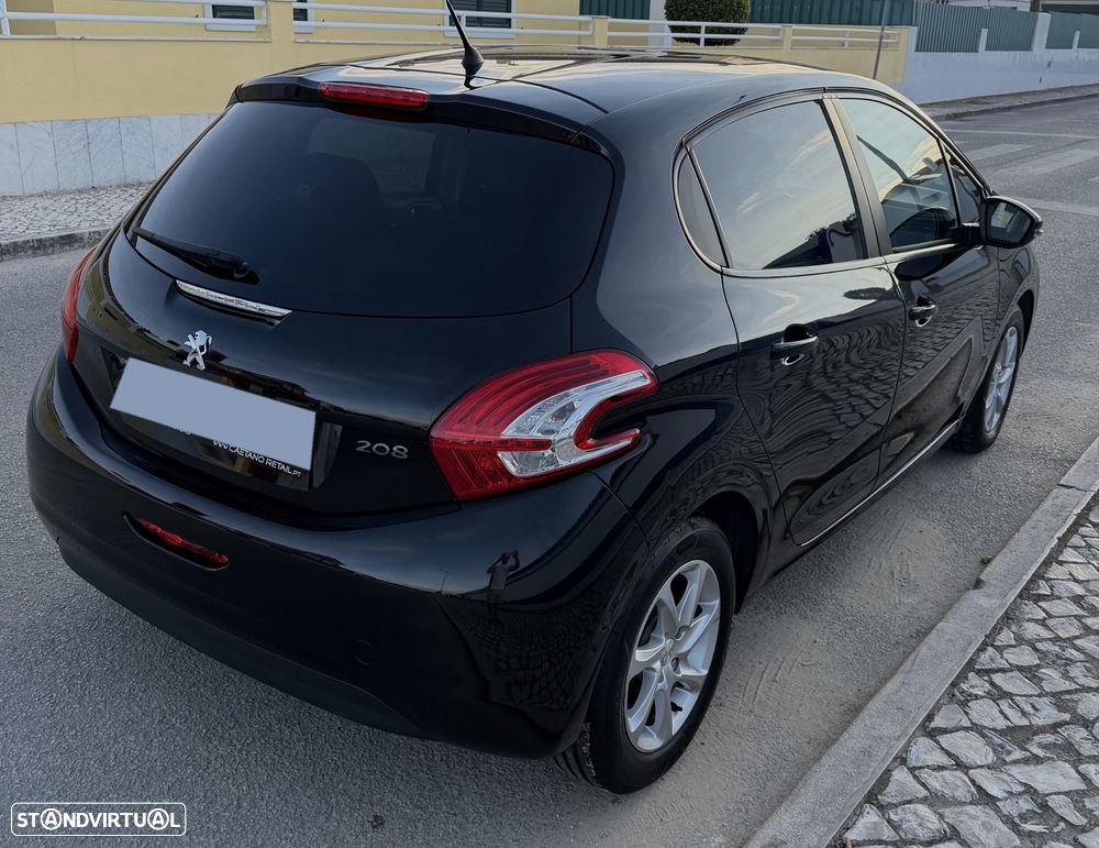 Peugeot 208 1.2 PureTech Active - 17