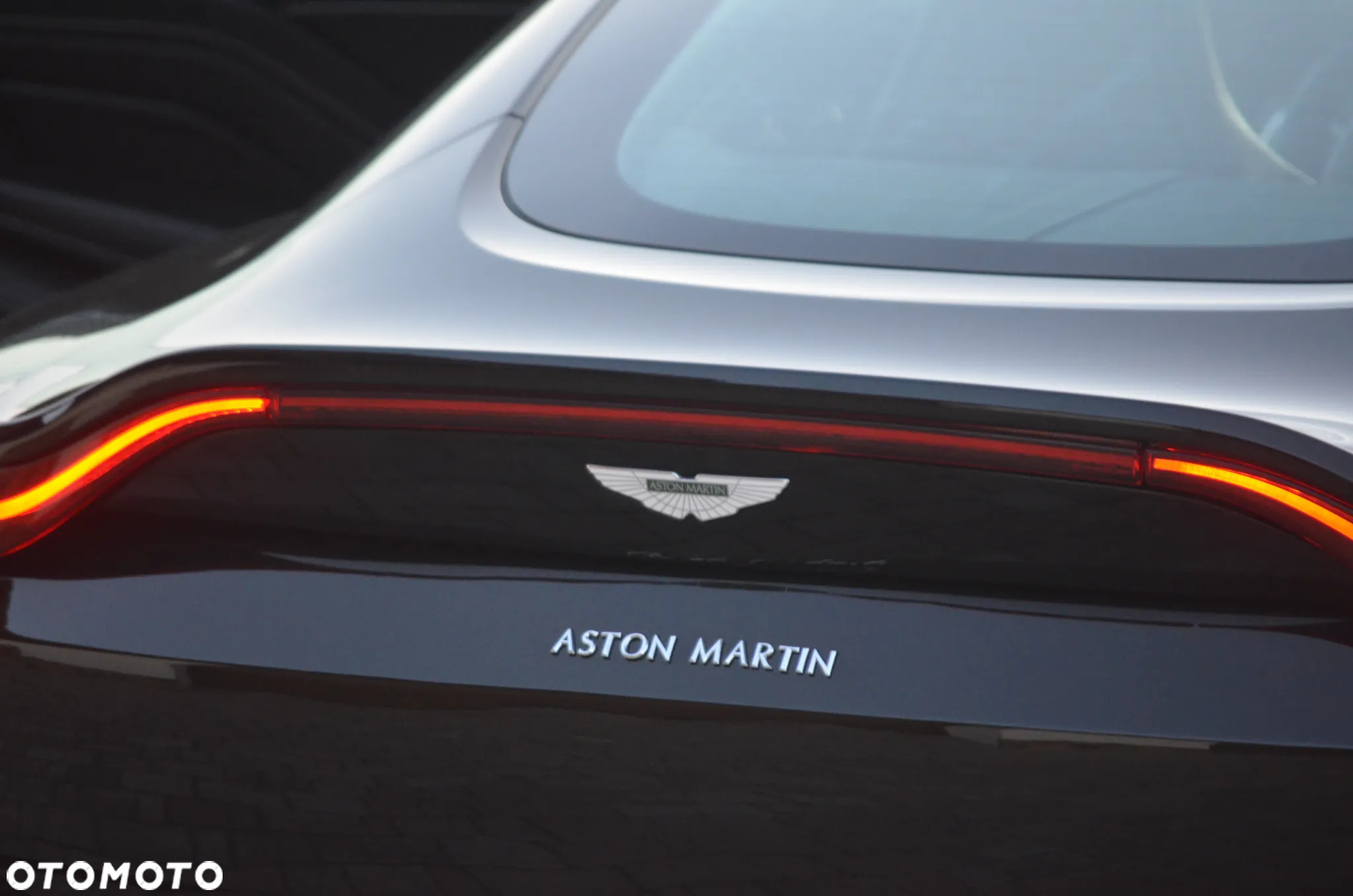 Aston Martin V8 Vantage Standard - 28