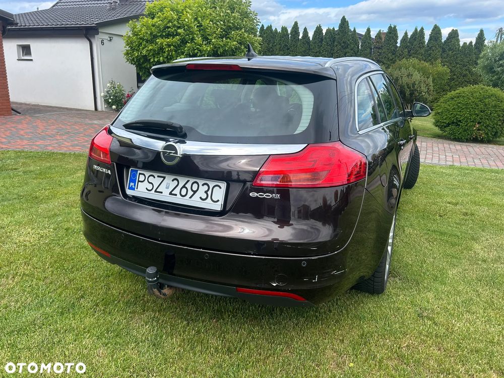 Opel Insignia 1.4 T Cosmo S&S - 8