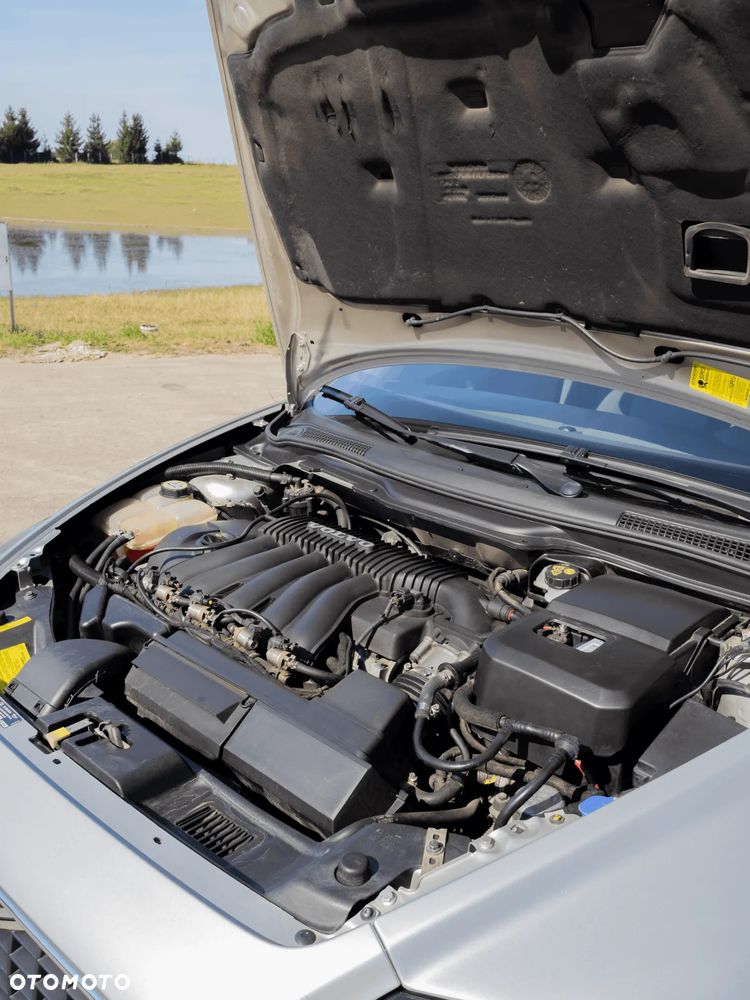 Volvo S40 2.4i Momentum - 22