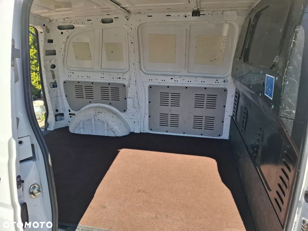 Mercedes-Benz Vito 639.703 - 11