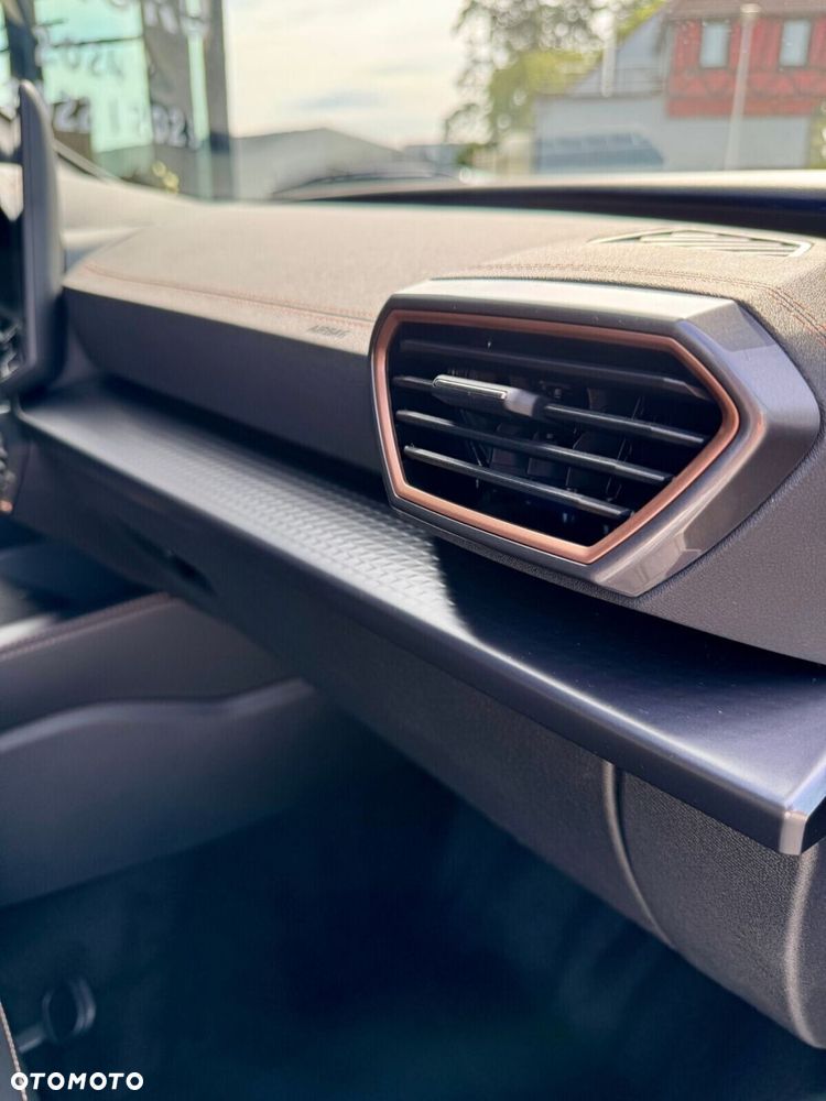 Cupra Formentor 1.5 eTSI mHEV DSG - 33