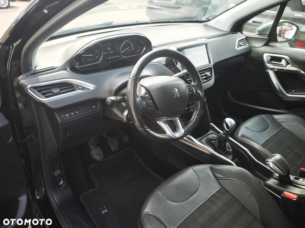 Peugeot 2008 e-HDi FAP 115 STOP & START Allure - 18