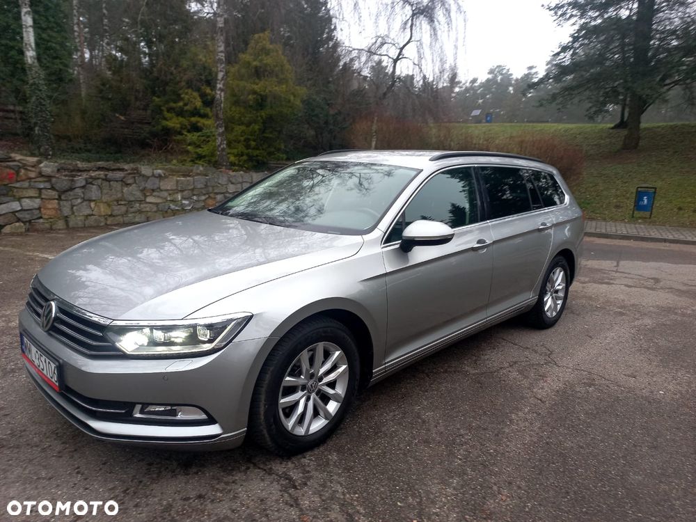 Volkswagen Passat 2.0 TDI (BlueMotion Technology) DSG Comfortline - 8