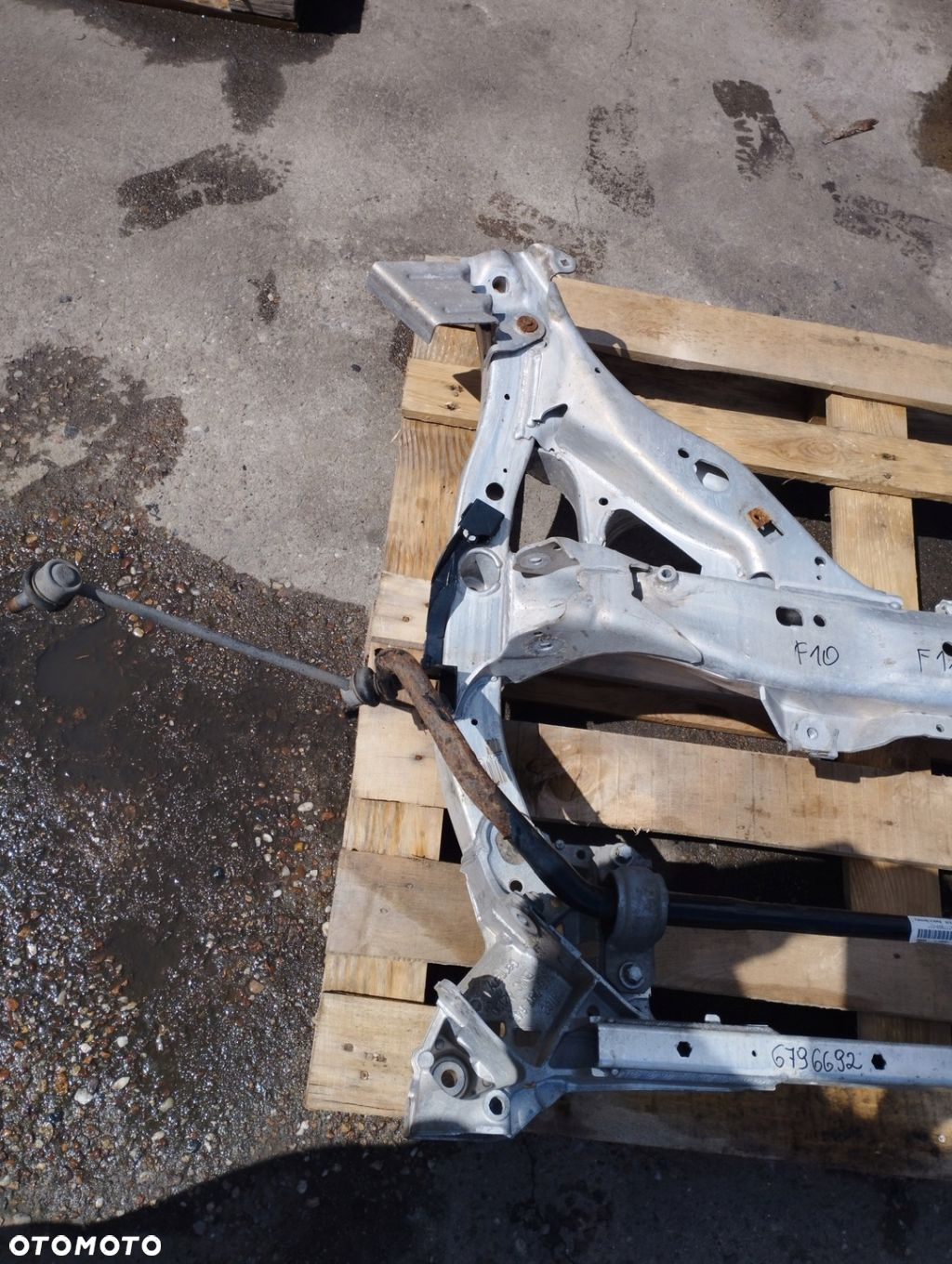 BMW F10 F11 SANKI BELKA KOŁYSKA WÓZEK PRZOD - 4