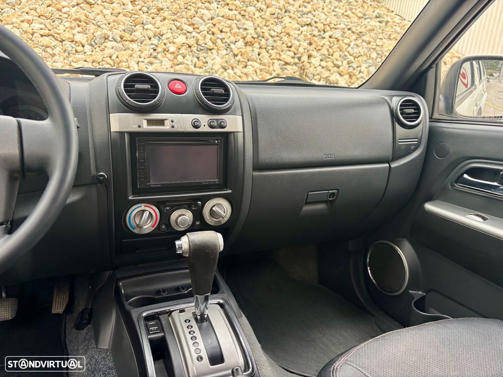 Isuzu D-Max 3.0 DTi CD 4WD LS Izutronic - 24