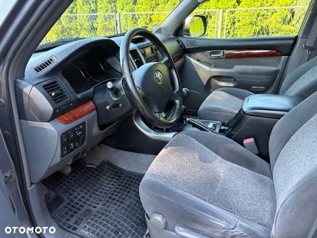 Toyota Land Cruiser 3.0 D Terra - 5