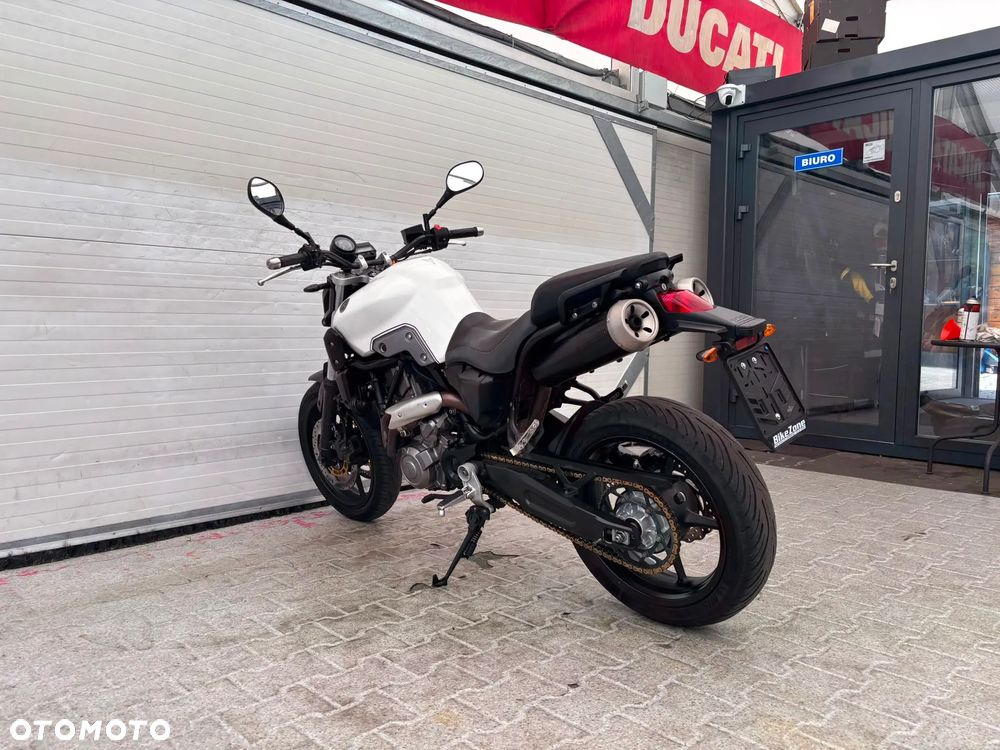 Yamaha MT - 13