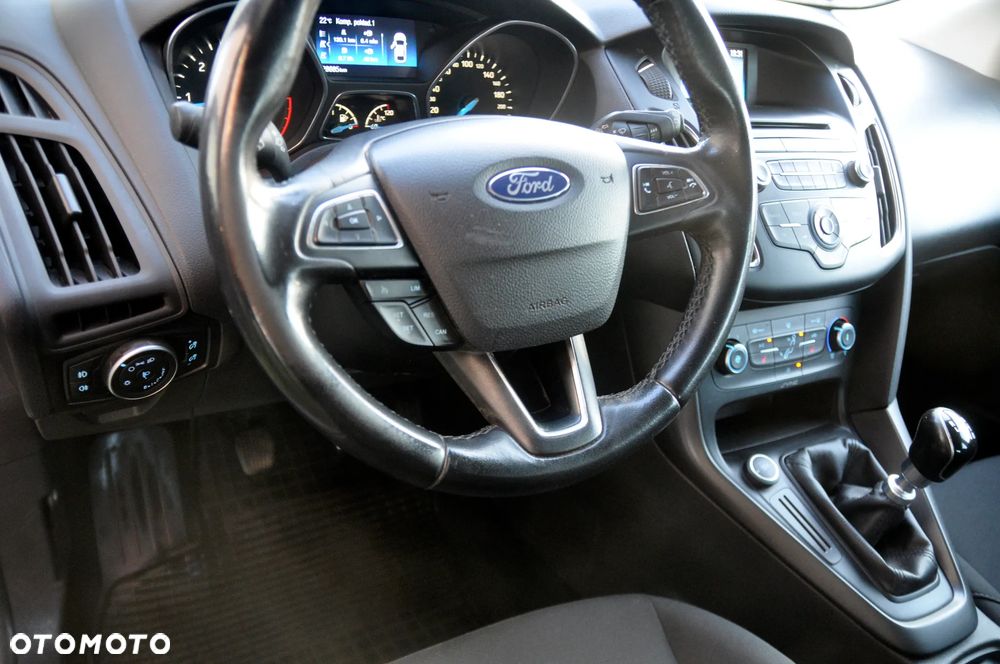 Ford Focus 1.6 TDCi Ambiente Start - 10