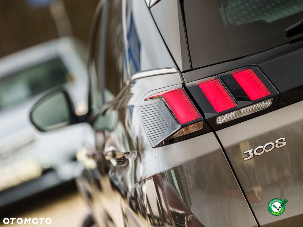 Peugeot 3008 BlueHDi 130 Stop & Start EAT8 Allure - 10