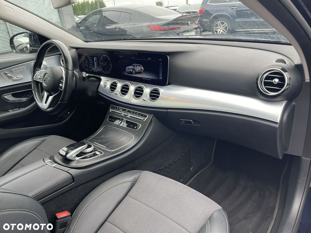 Mercedes-Benz Klasa E 400 d 4-Matic All-Terrain 9G-TRONIC - 11