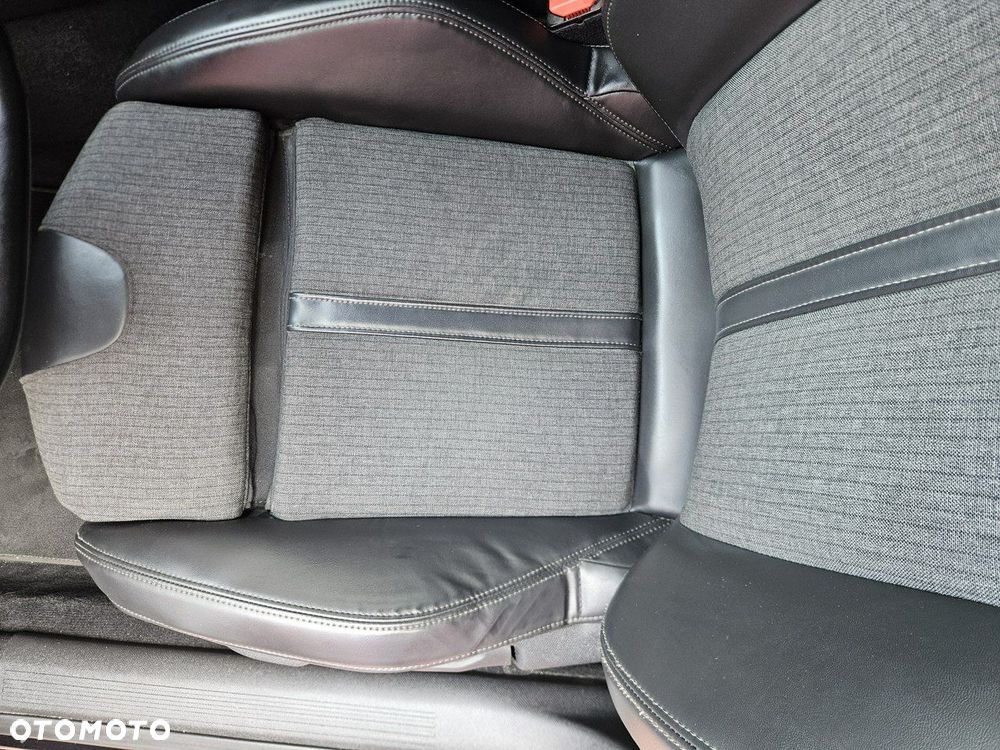 Peugeot 508 1.6 PureTech Allure Pack S&S EAT8 - 20