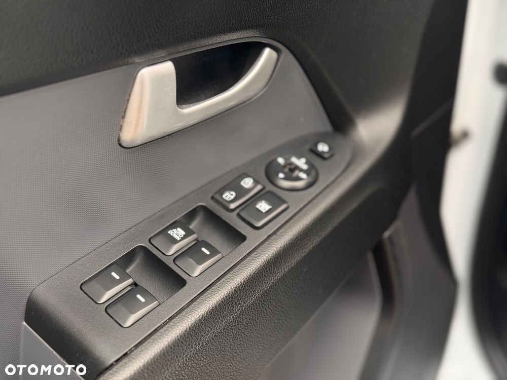 Kia Sportage 2.0 CRDI 184 4WD Automatik Spirit - 31