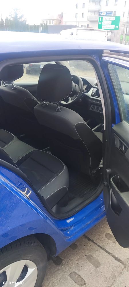 Skoda Fabia 1.0 Active - 11