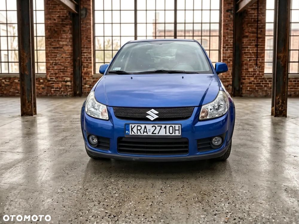 Suzuki SX4 1.5 Streetline 4x2 Classic - 2