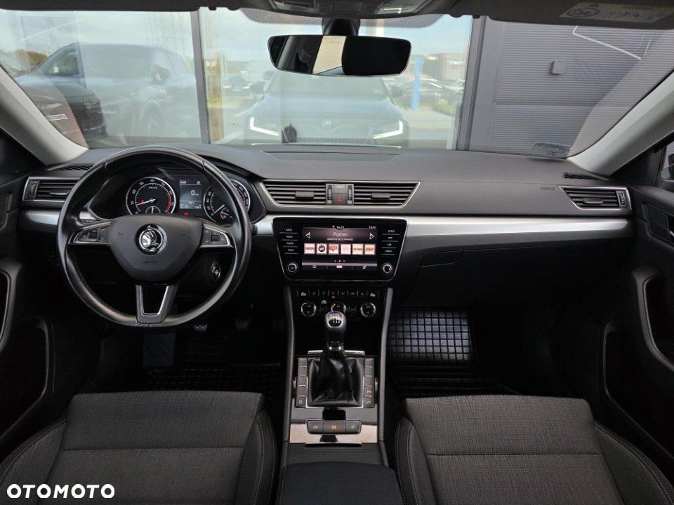 Skoda Superb - 24