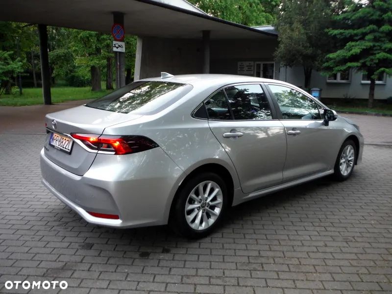 Toyota Corolla 1.5 Comfort - 32