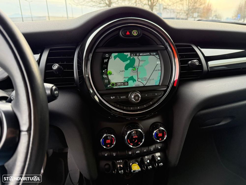 MINI 3 Portas Cooper SE - 17