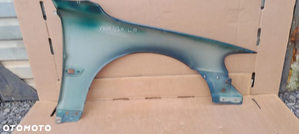 VOLVO S60 V70 II 99-06 BŁOTNI LEWY PRZÓD - 3