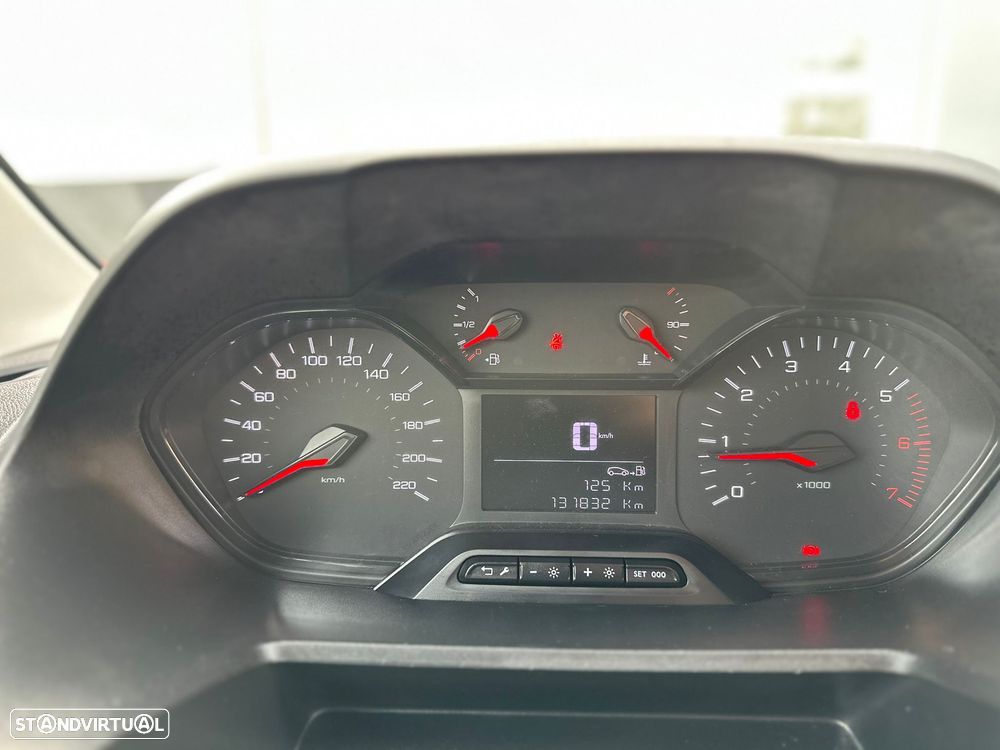 Peugeot Partner 1.6 BlueHDI - 19