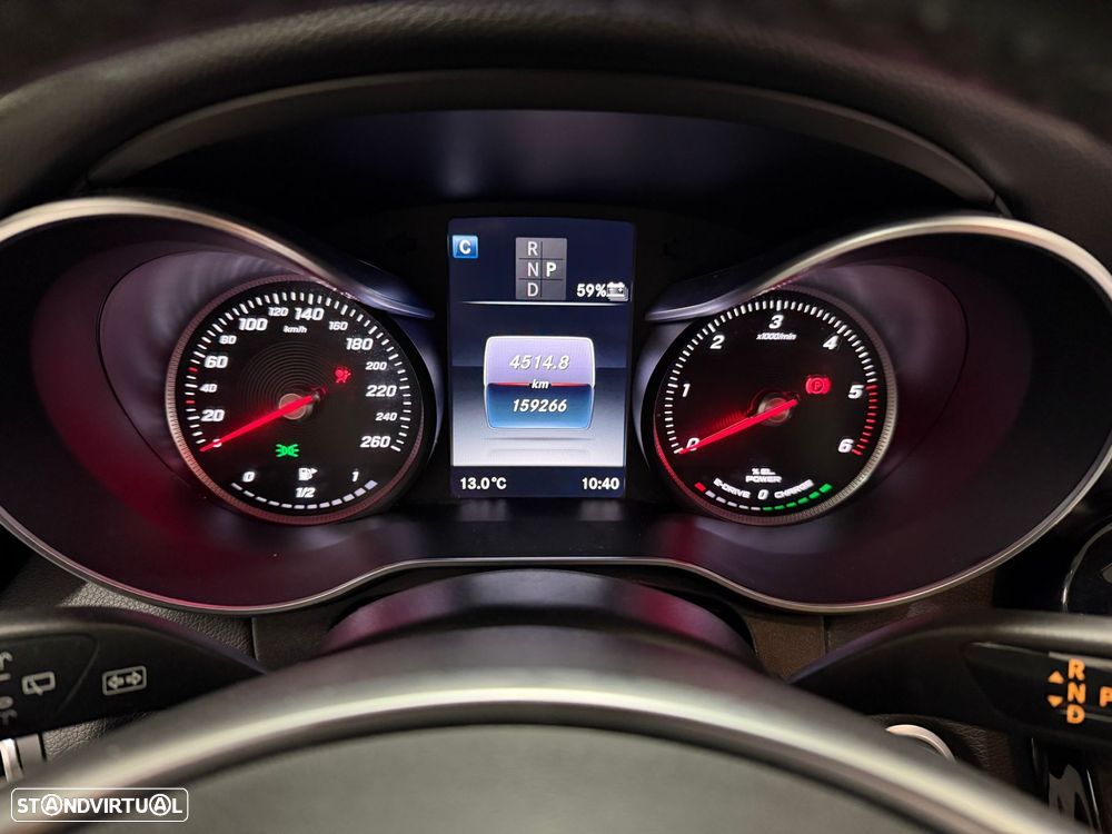 Mercedes-Benz C 300 h AMG Line - 10