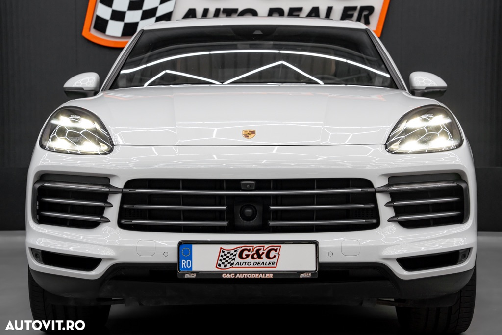 Porsche Cayenne S - 25