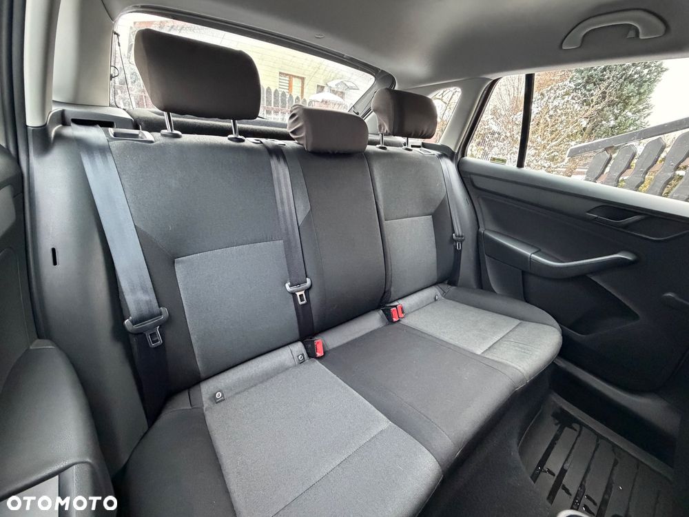 Skoda RAPID Spb 1.2 TSI Active - 7