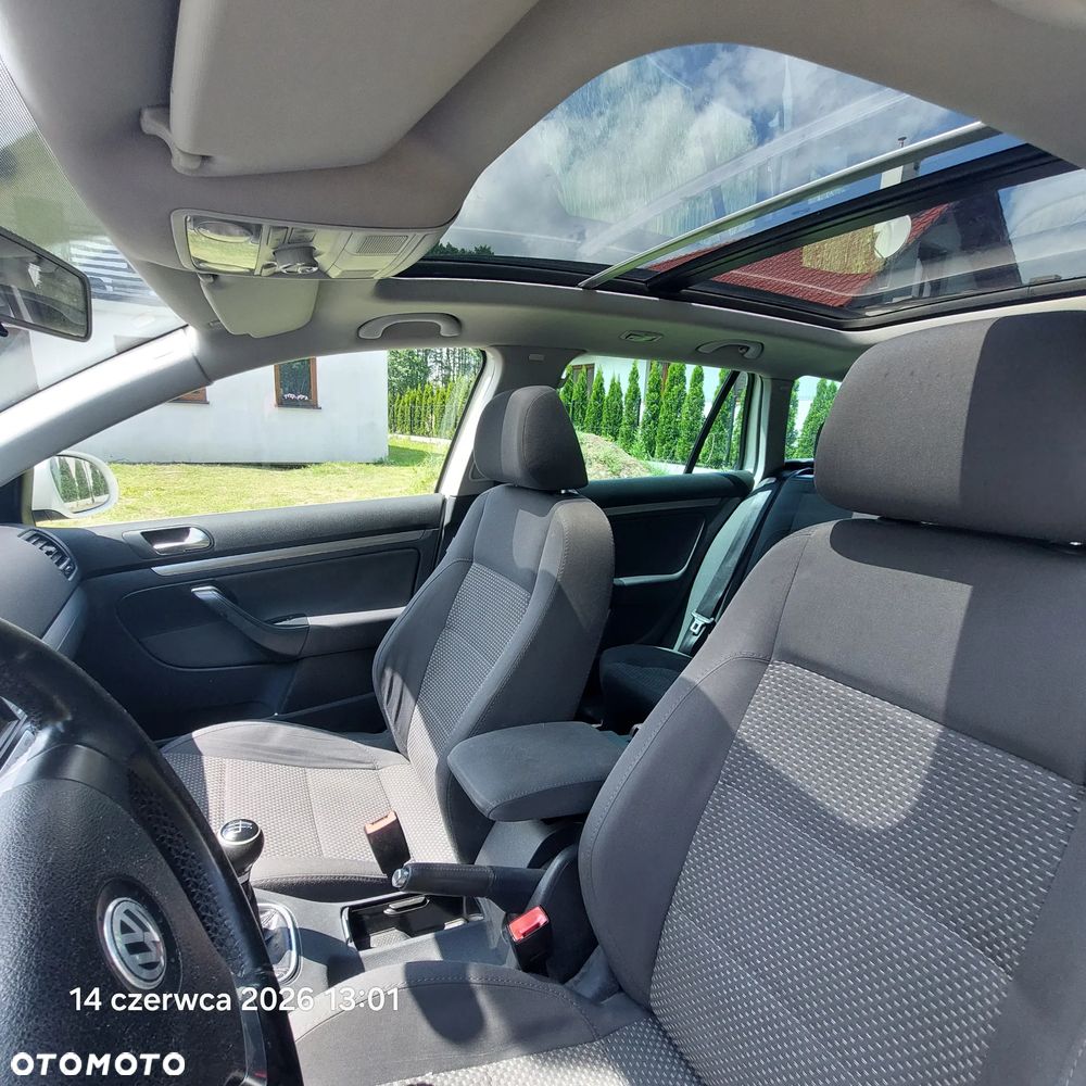 Volkswagen Golf 1.9 TDI DPF Comfortline - 12
