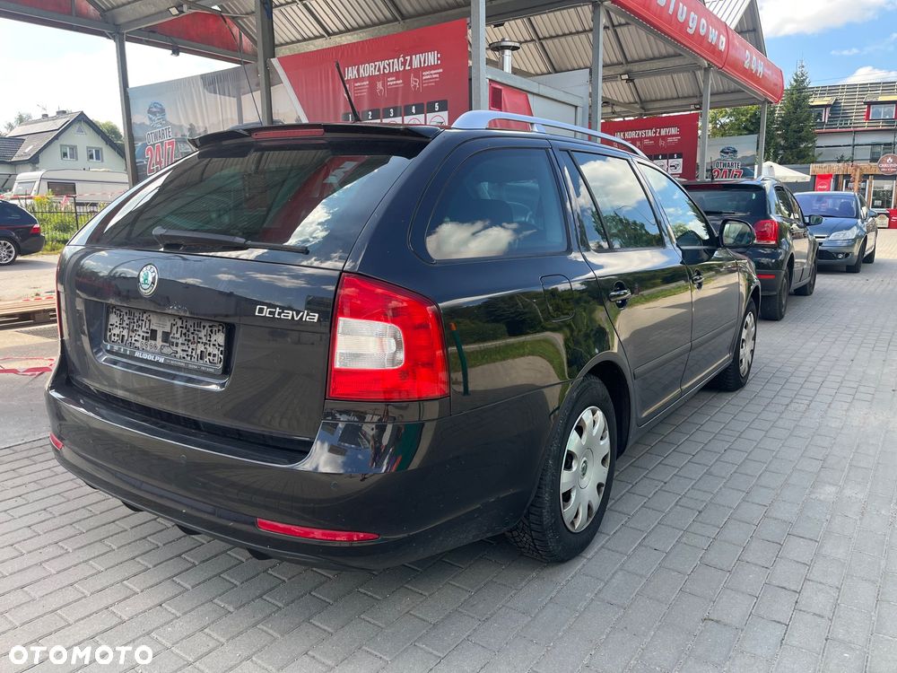 Skoda Octavia 1.8 TSI Ambiente - 1