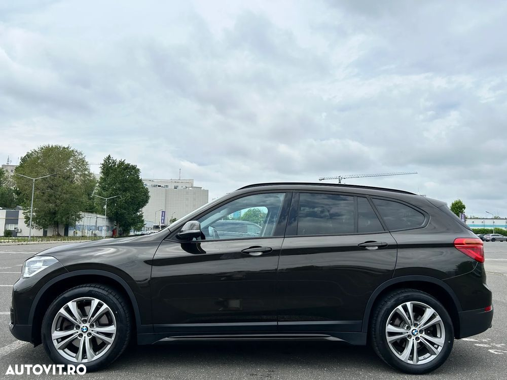 BMW X1 xDrive20d Aut. Sport Line - 3