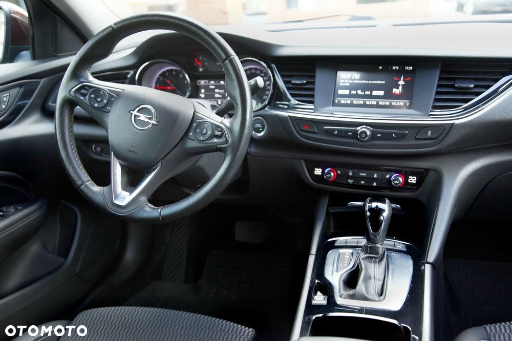 Opel Insignia - 11