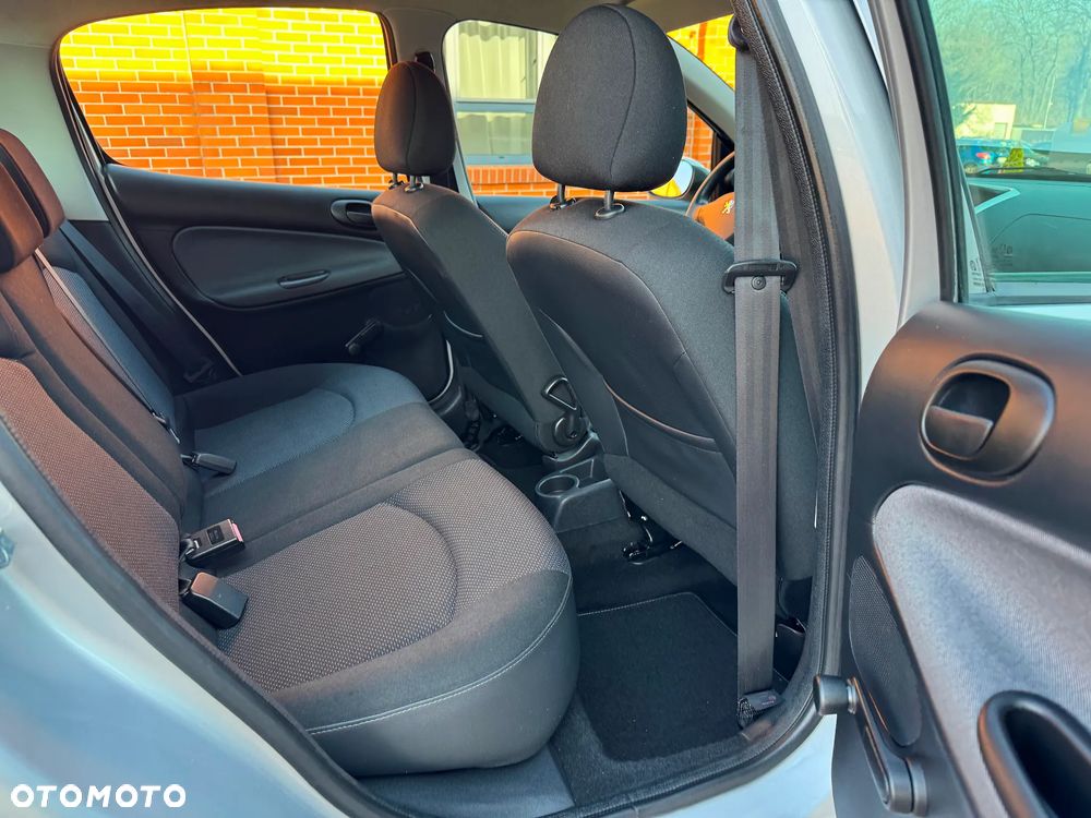 Peugeot 206 plus - 8