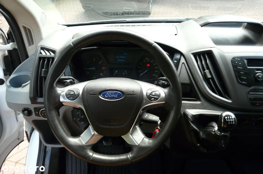 Ford TRANSIT DOKA 155KM 7 osób i paka 287cm - 18