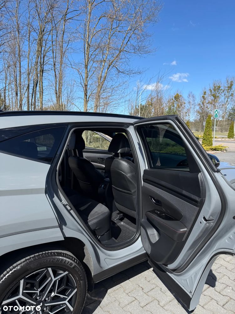 Hyundai Tucson 1.6 T-GDi HEV Executive N Line 4WD - 11