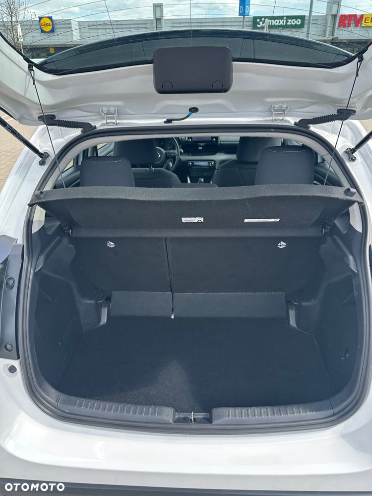 Toyota Yaris Hybrid 1.5 Comfort - 16