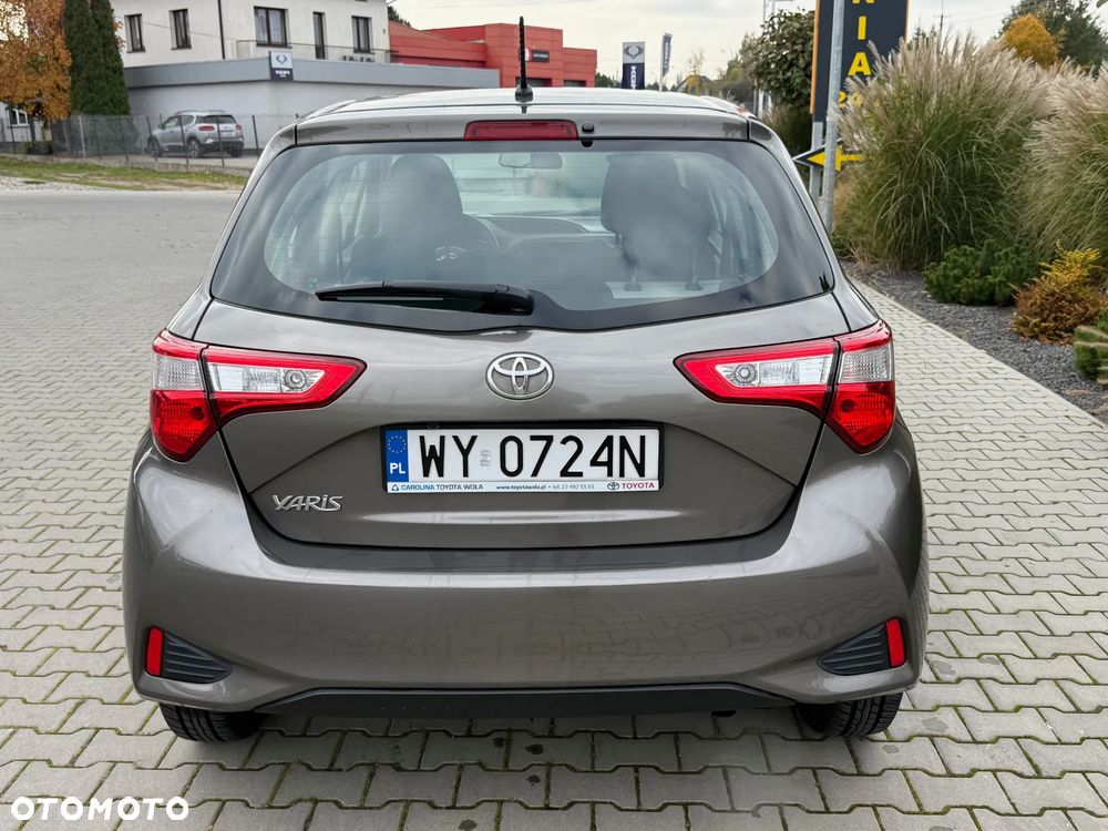 Toyota Yaris - 7