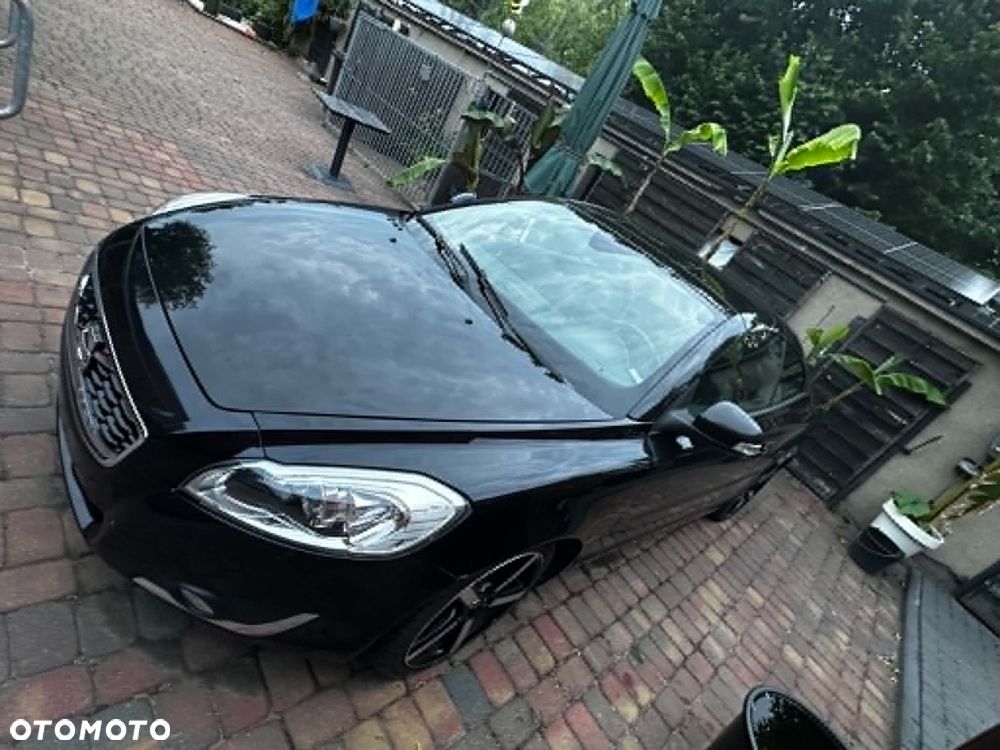 Volvo C70 D3 Summum - 4