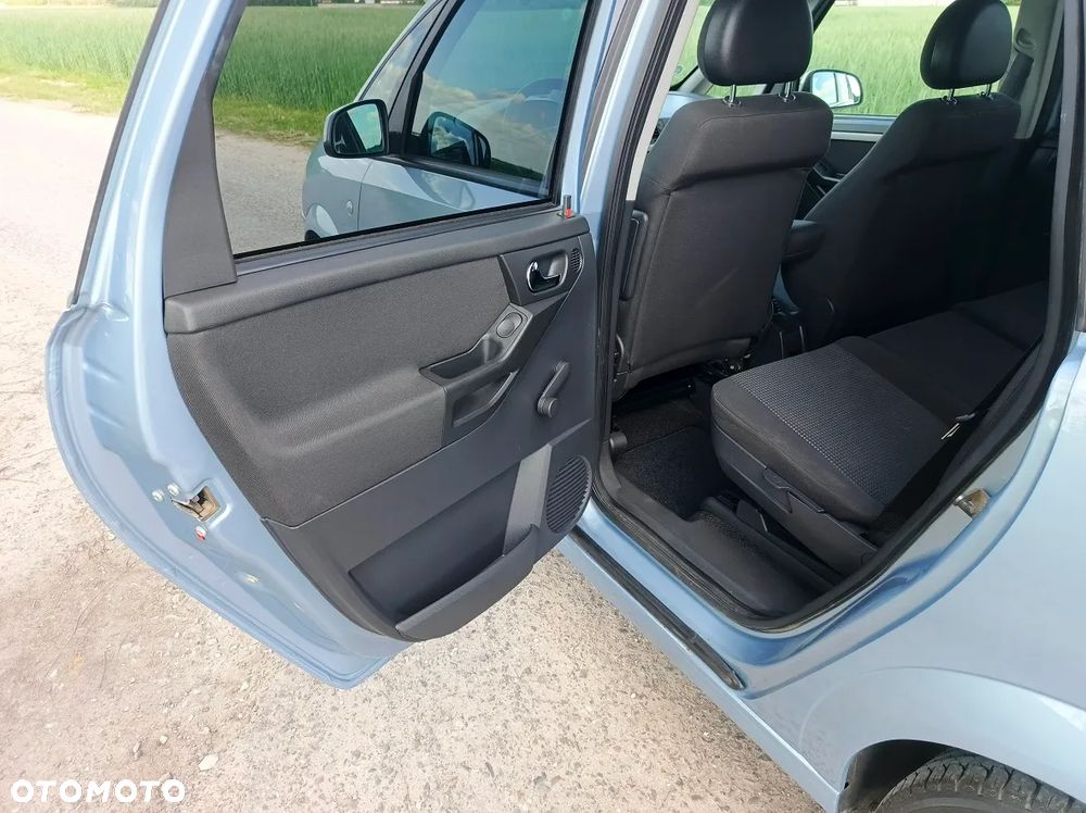 Opel Meriva 1.6 16V Easytronic Cosmo - 30