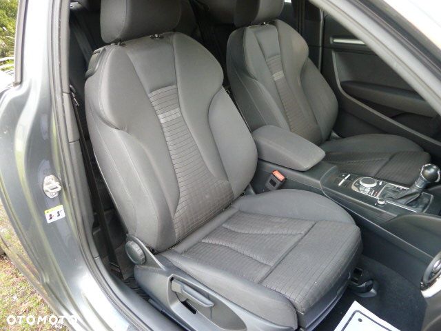 Audi A3 3-drzwiowe 1.6 TDI clean diesel Attraction S tronic - 8