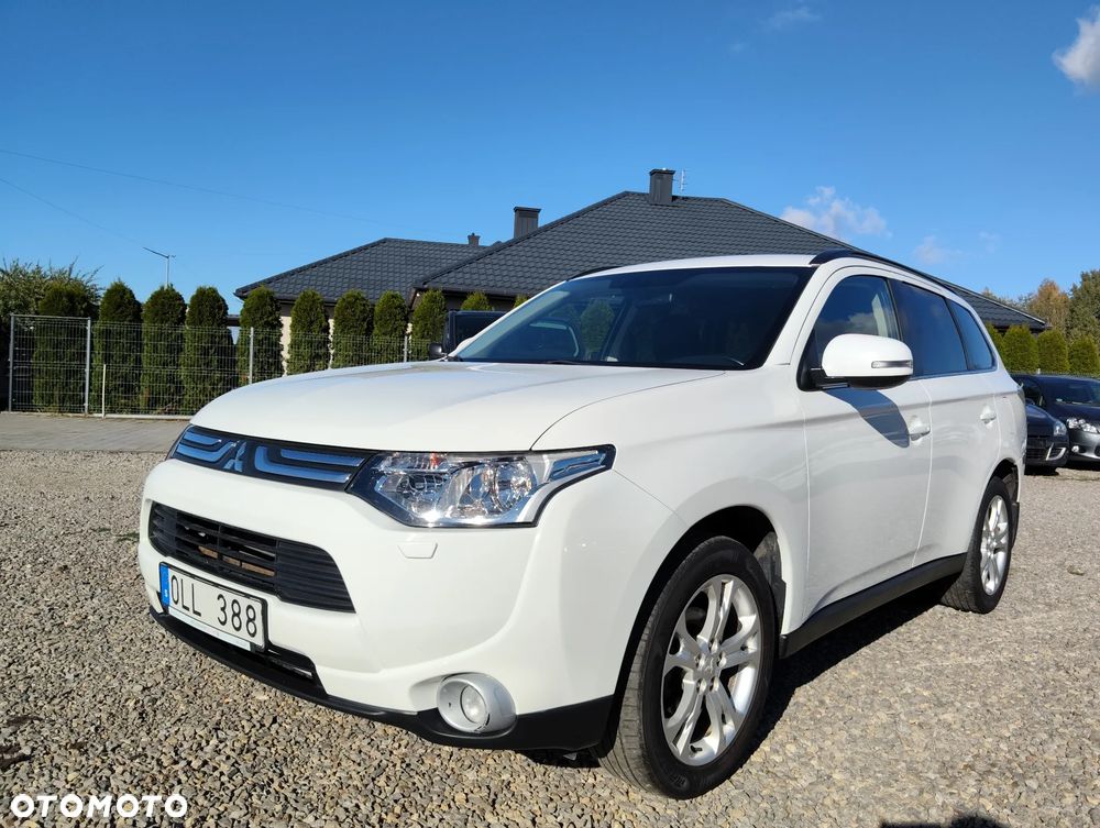 Mitsubishi Outlander - 3