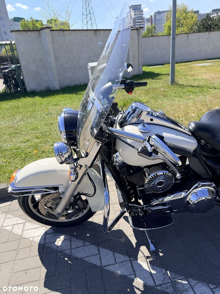 Harley-Davidson Touring Road King - 4