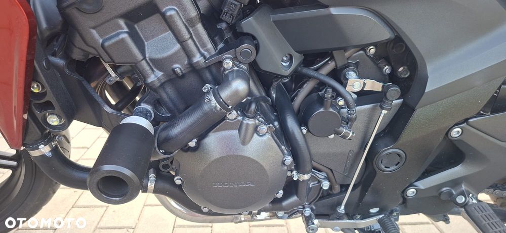 Honda CBF - 4
