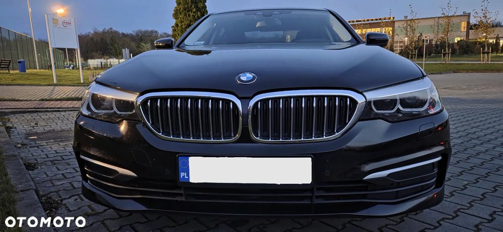 BMW Seria 5 518d - 20