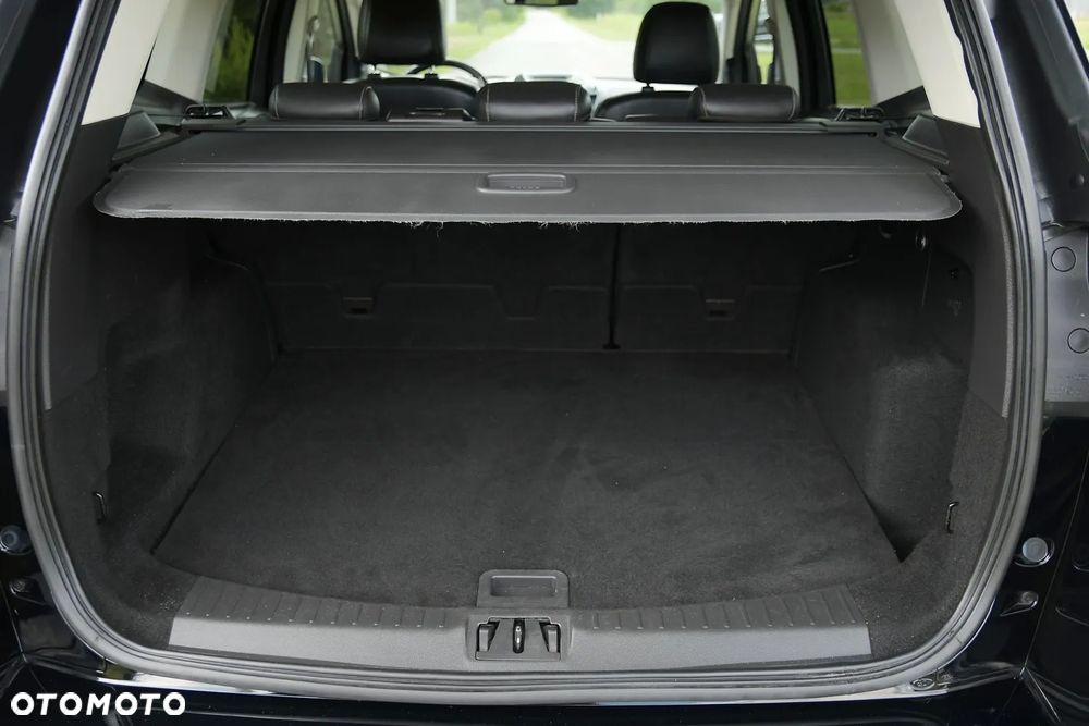 Ford Kuga 2.0 TDCi 2x4 Vignale - 21