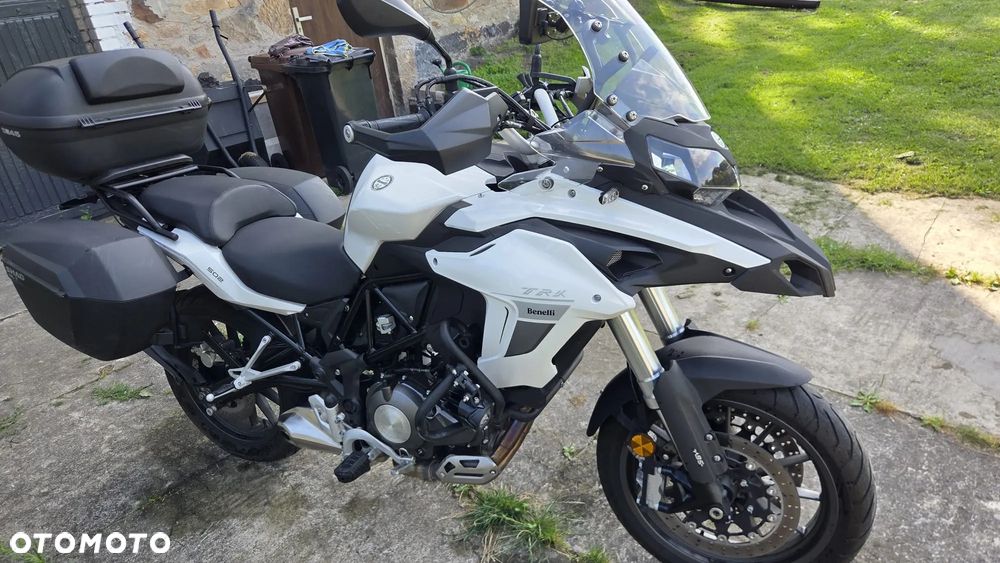Benelli TRK 502 - 5