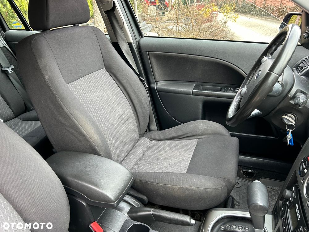 Ford Mondeo 2.0 Trend - 28