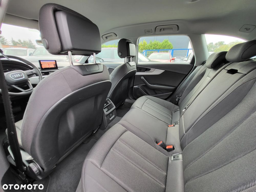 Audi A4 Avant - 7