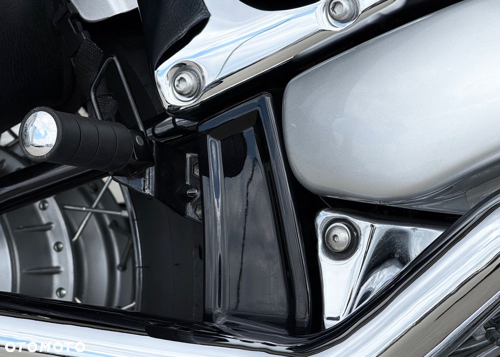 Suzuki VL 800 Volusia - Boulevard C50 - 33