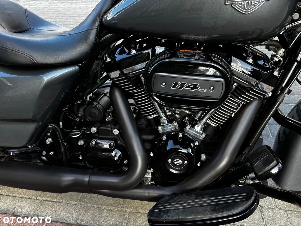 Harley-Davidson Touring Street Glide - 5